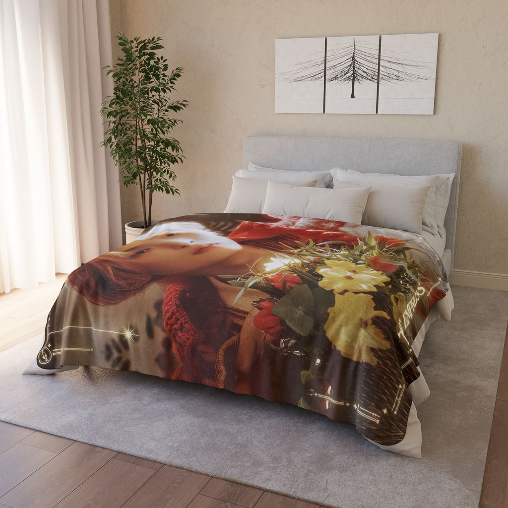 Mingi Ateez The Empress Tarot Portrait Fleece Sherpa Blanket